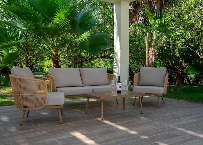 Casa Arena-family By The Holiday home Lafitte